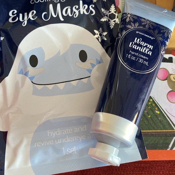 🆕Bath & Body Gift Set: Scent Warm Vanilla- 7 items in set - Picture 7 of 7